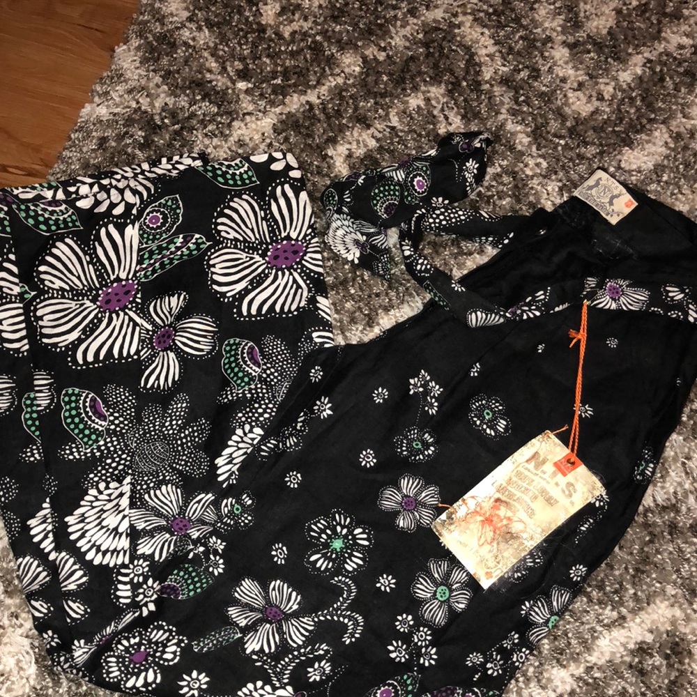 So cute one of a kind pants hippie 🔥⭐️👒🎒